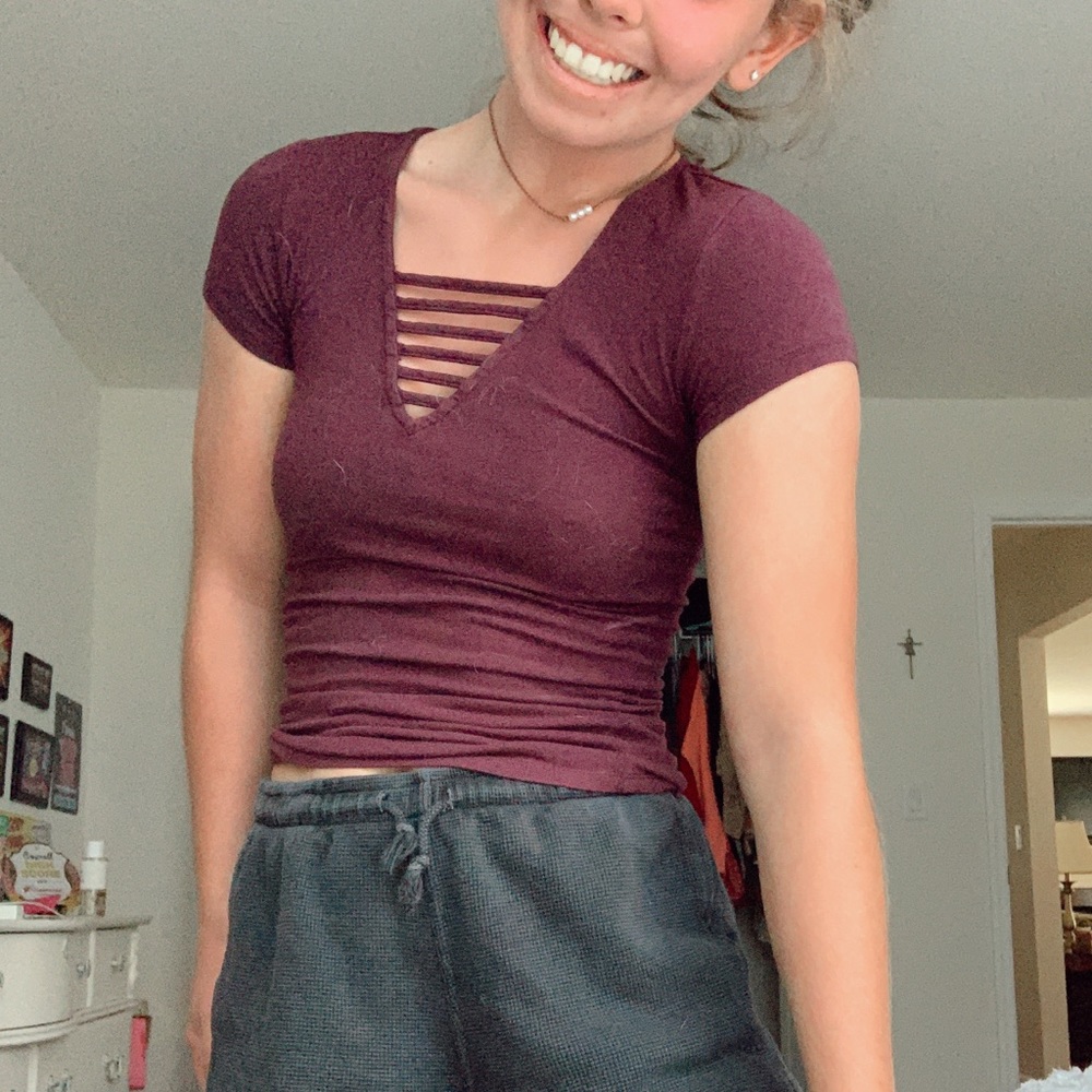 Burgundy tshirt